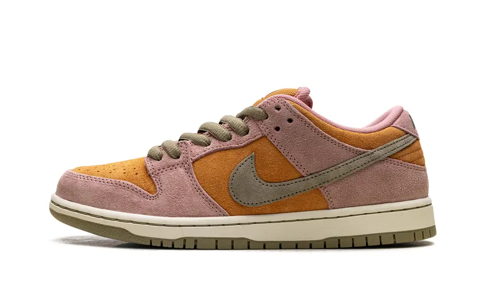 SB Dunk Low 'Red Stardust' 2174739