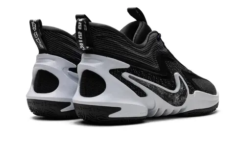 Nike Basketball Cosmic Unity 2 'Blackout' 