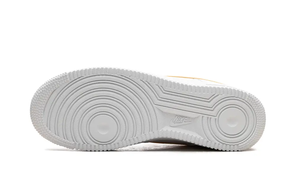 Nike Lifestyle Air Force 1 Low WMNS 'White Melon Tint' 