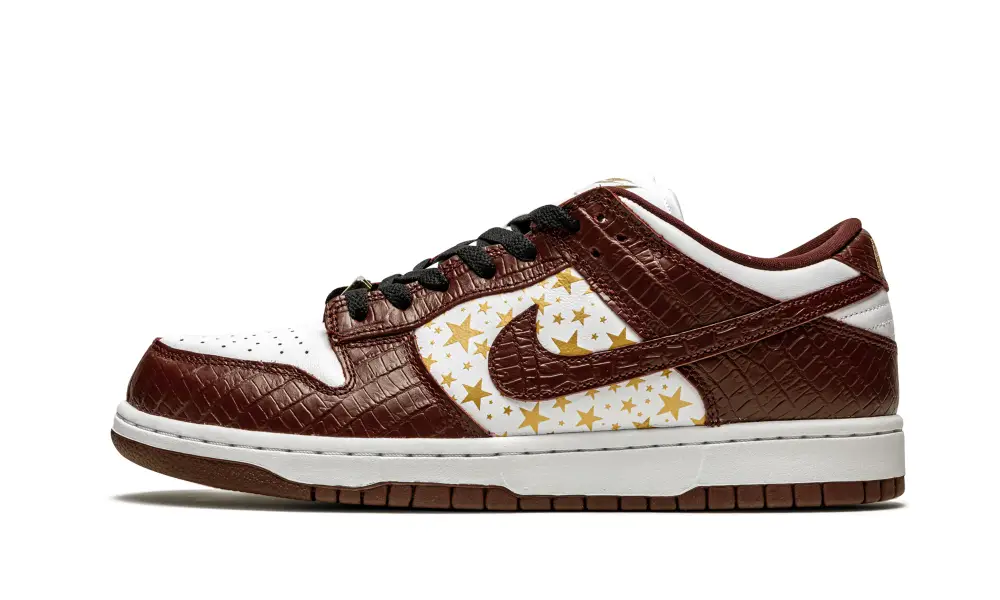 Nike Dunk SB Dunk Low 'Supreme - Stars - Barkroot Brown'