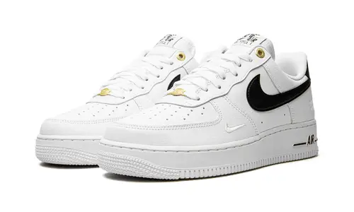 Nike Lifestyle Air Force 1 ’07 LV8 'White   Black' 