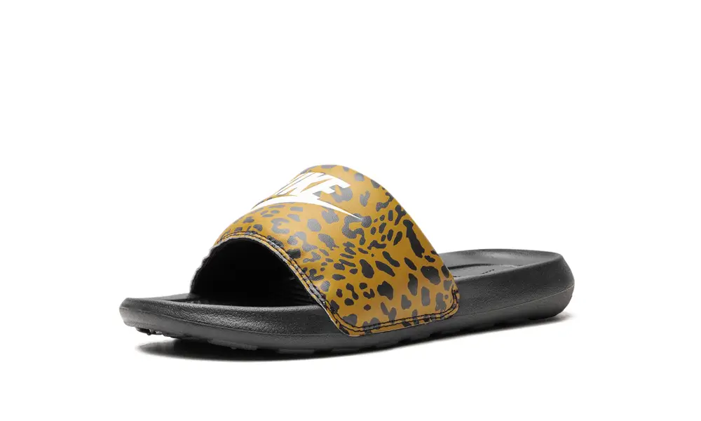 Nike Lifestyle VICTORI ONE MNS WMNS 'Cheetah Print' 