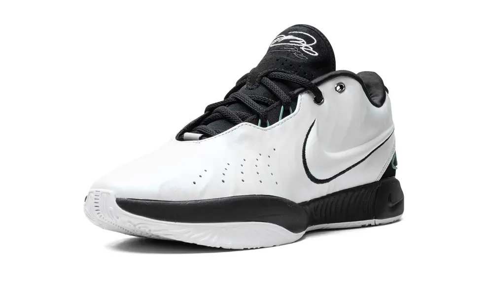 Nike Basketball LeBron 21 'Conchiolin' 
