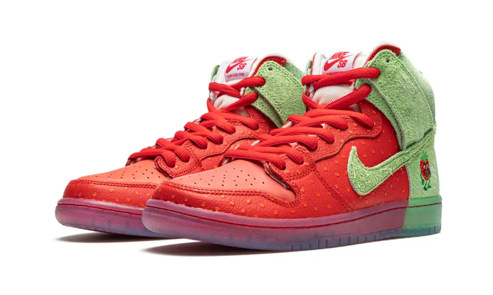 Nike SB SB Dunk High 'Strawberry Cough'