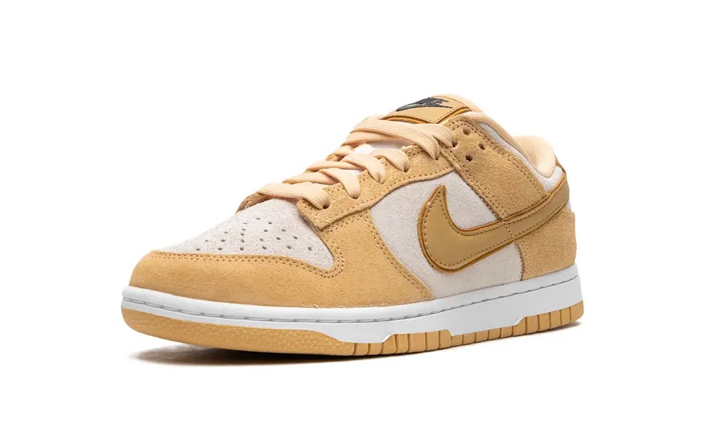 Nike Dunk DUNK LOW WMNS 'Celestial Gold Suede'