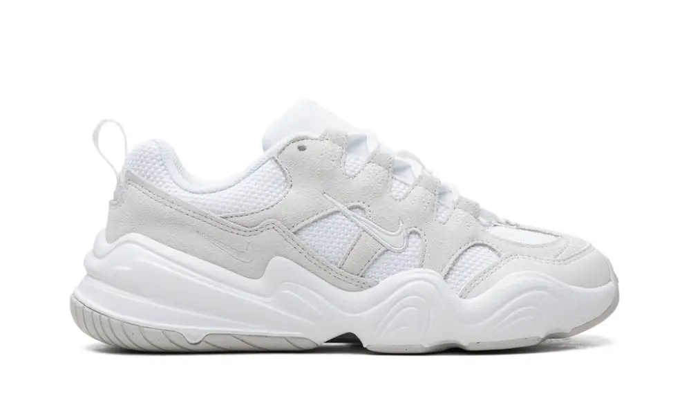 Nike Air Max TECH HERA WMNS 'White Photon Dust' 