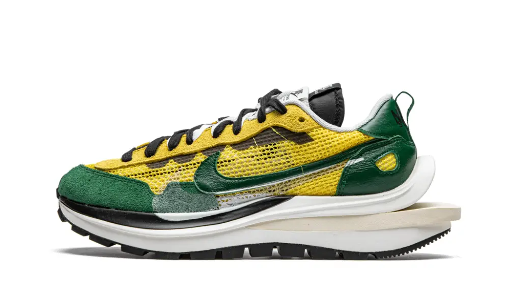 Nike Lifestyle VaporWaffle 'Sacai - Tour Yellow'