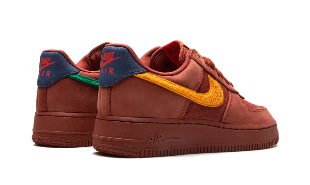 Nike Lifestyle Air Force 1 Low 'La Familia' 