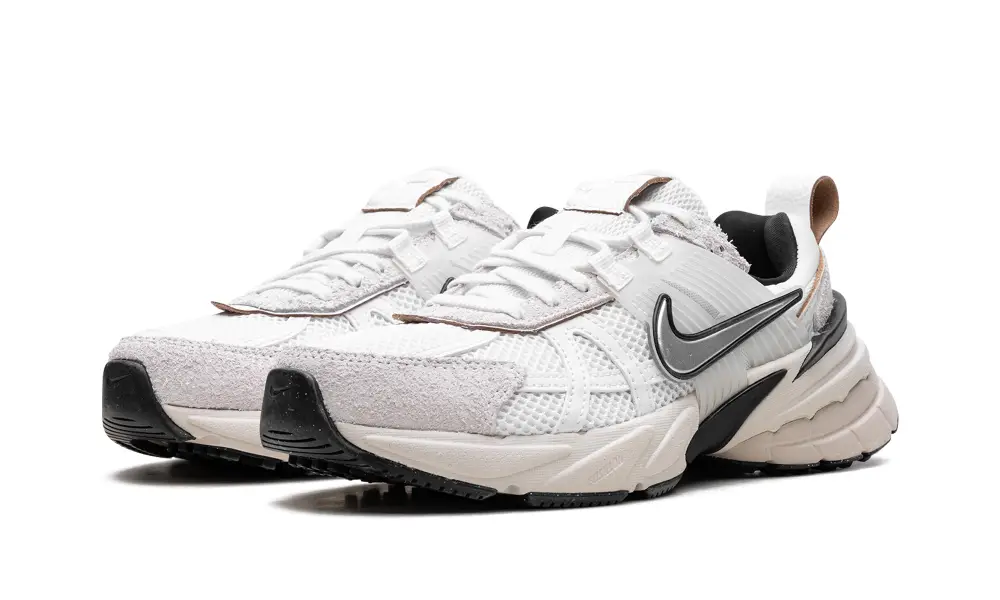Nike Lifestyle V2K Run Wmns 'Summit White' 