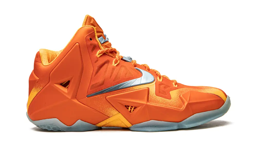 Nike Basketball Lebron 11 Preheat 