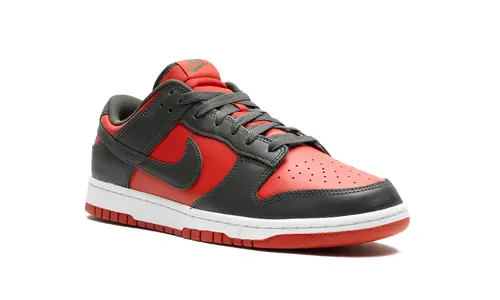 Nike Dunk Dunk Low 'Mystic Red'