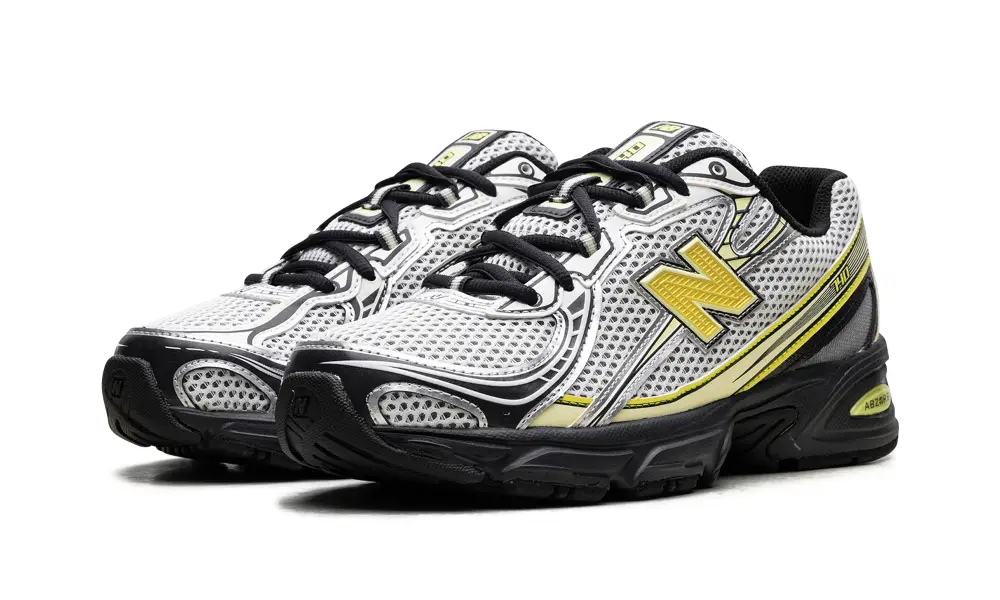 More New Balance 740v2 'Sea Salt Phantom'