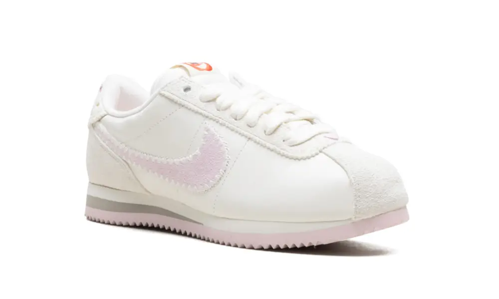 Nike Lifestyle Cortez WMNS 'Valentine's Day - 2025' 