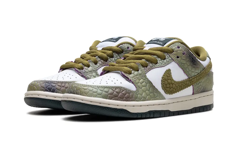 SB x Converse 'Alexis Sablone - 'Chameleon Pack''
