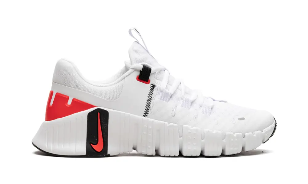 Nike Lifestyle Free Metcon 5 'White Bright Crimson'