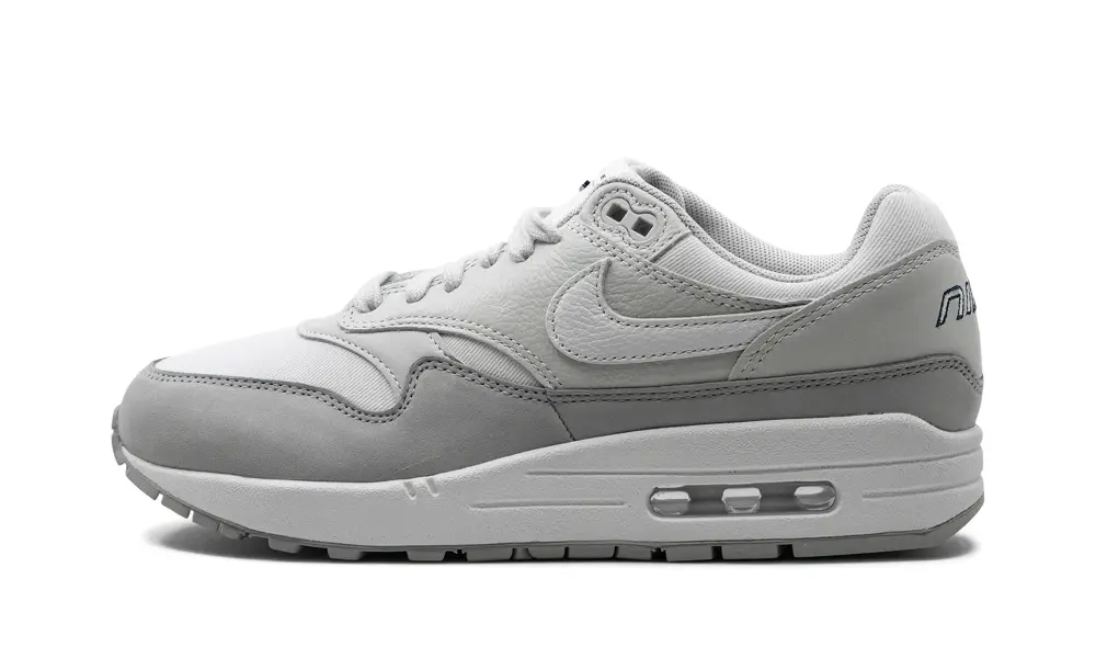 Nike Lifestyle AIR MAX 1 '87 LX WMNS 'Light Smoke Grey'