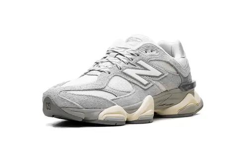 New Balance 9060 9060 'Light Grey White'