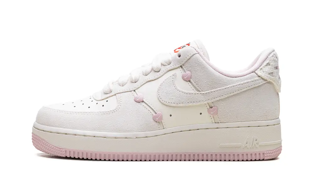 Nike Lifestyle Air Force 1 Low WMNS 'Valentine's Day'