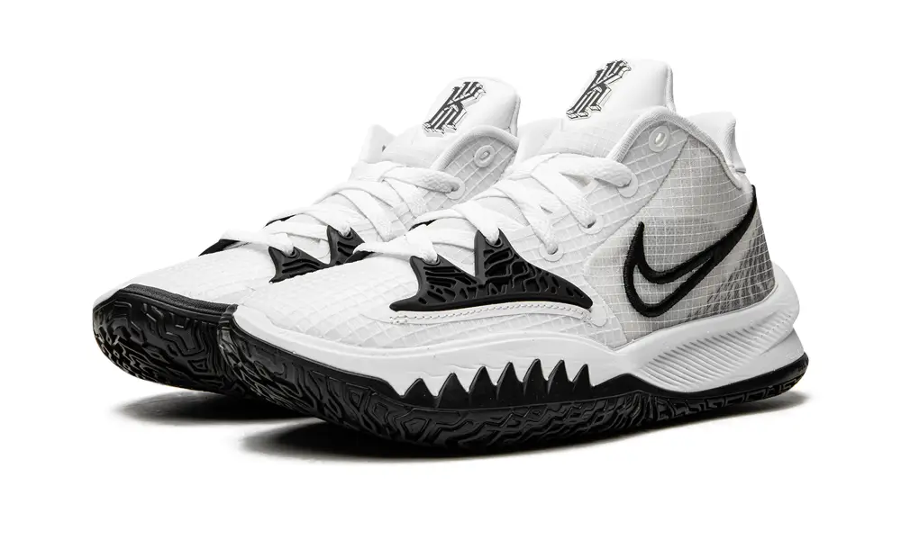 Nike Basketball Kyrie 4 Low TB
