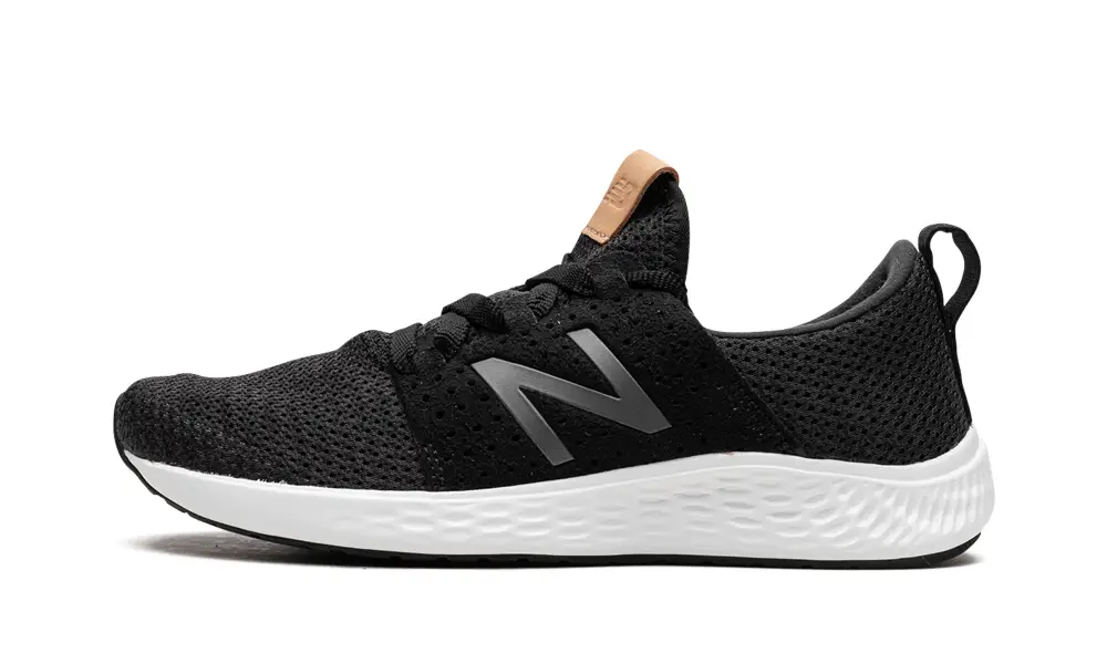More New Balance Fresh Foam Sport V1 WMNS 'Black/White'