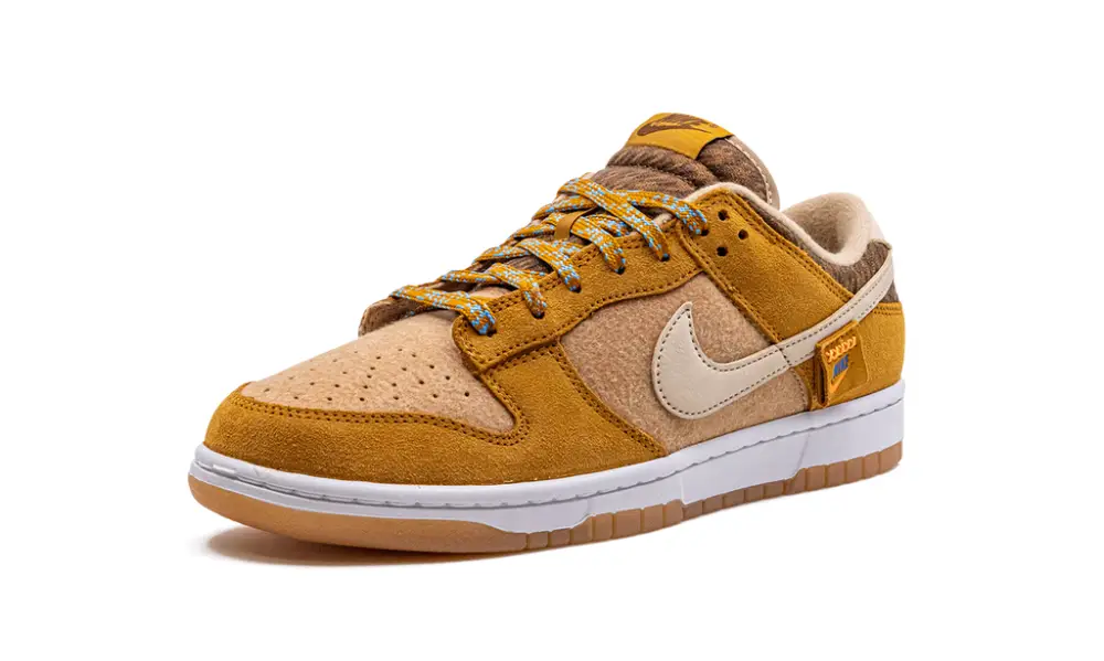 Nike Dunk Dunk Low SE 'Teddy Bear Praline'