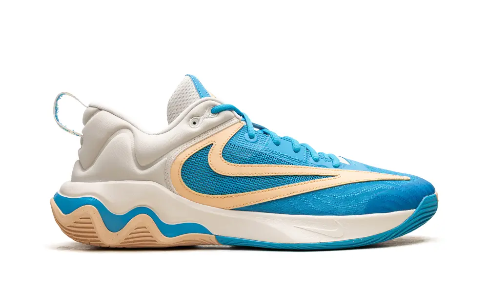 Nike Basketball Giannis Immortality 3 'Phantom'