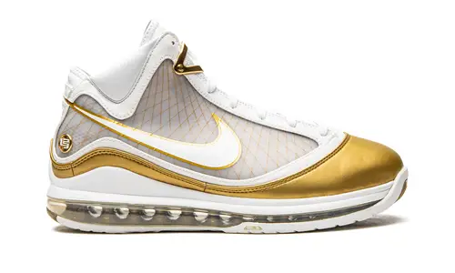 Nike Basketball Lebron 7 Retro QS 'China Moon'