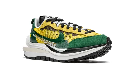 Nike Lifestyle VaporWaffle 'Sacai - Tour Yellow'