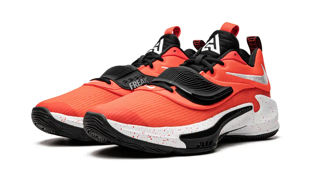 Nike Basketball Zoom Freak 3 TB 