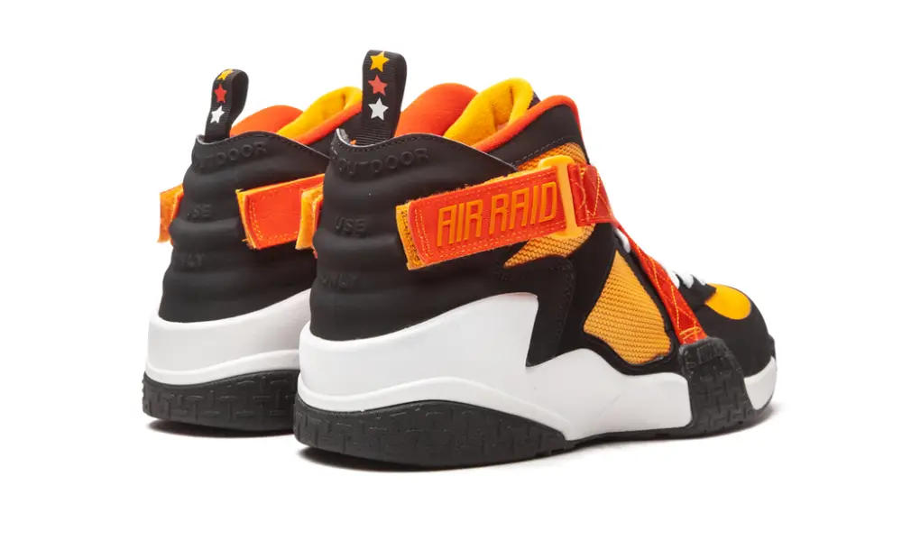 Nike Basketball Air Raid 'Raygun' 