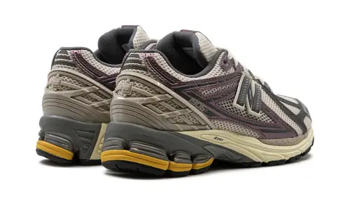 New Balance 1906R 1906R 'LICORICE'