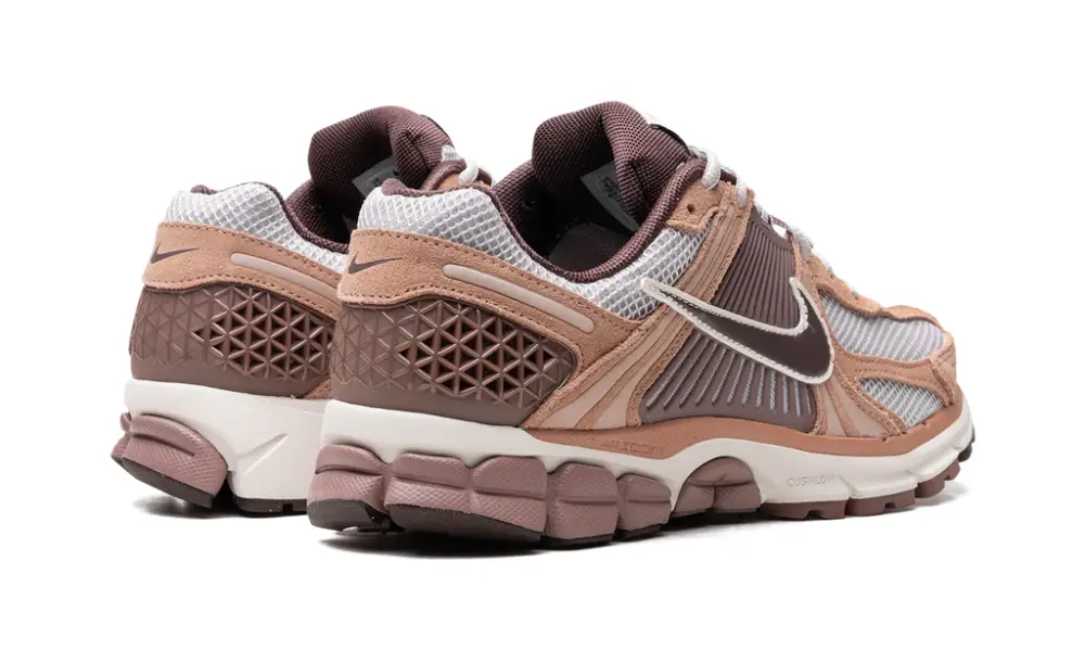 Nike Lifestyle Zoom Vomero 5 'Dusted Clay'