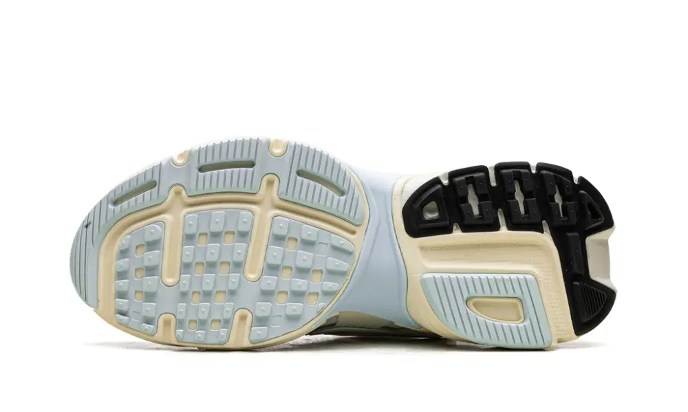 Nike Lifestyle V2K Run WMNS 'METALLIC PLATINUM' 