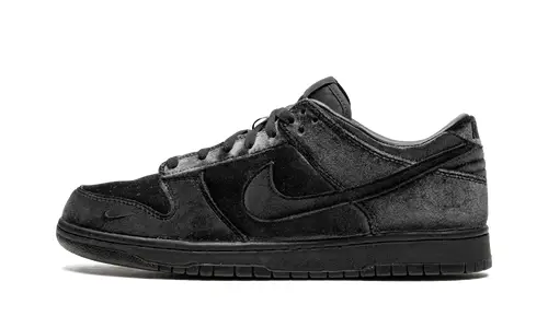 Nike Dunk Dunk Low 'Dover Street Market Triple Black Velvet' 
