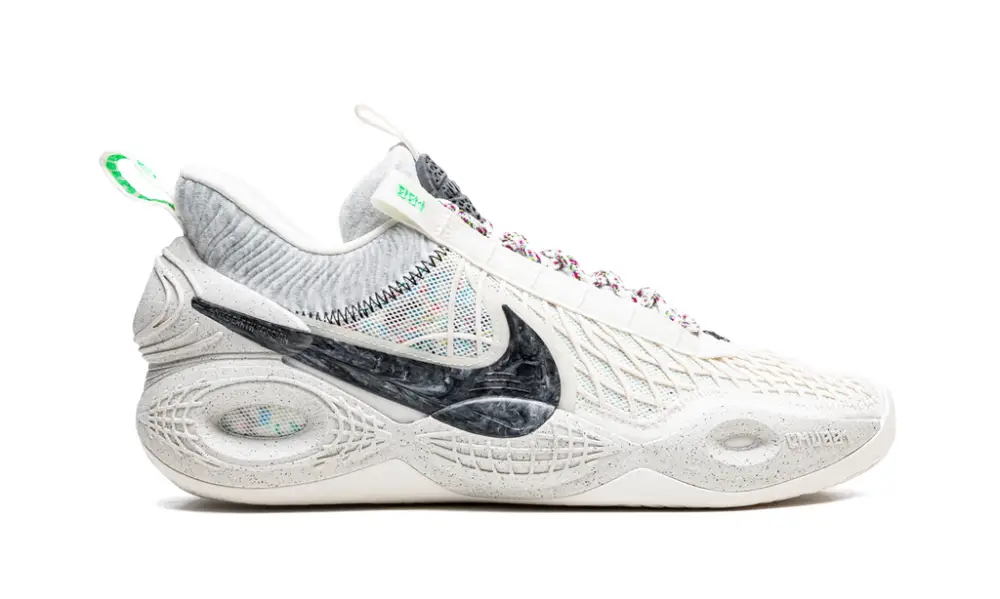 Nike Basketball COSMIC UNITY 
