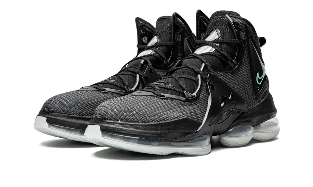 Nike Basketball LeBron XIX 'Green Glow' 