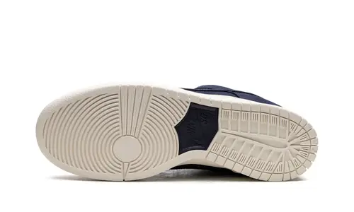 Nike SB SB Dunk Low 'Midnight Navy Desert Ochre' 