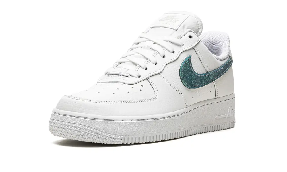 Nike Lifestyle AIR FORCE 1 '07 ESS WMNS 'Glitter Swoosh - Celery'