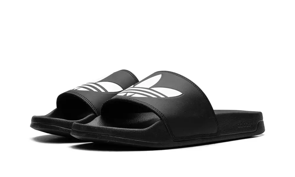 More Adidas Shoes OZELIA 'Black' 