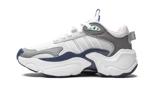 More Adidas Shoes TEPHRA RUNNER WMNS 