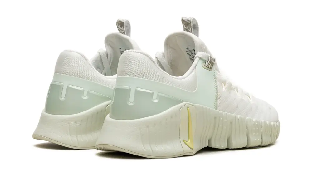 Nike Lifestyle FREE METCON 5 PRM WMNS 'Summit White' 