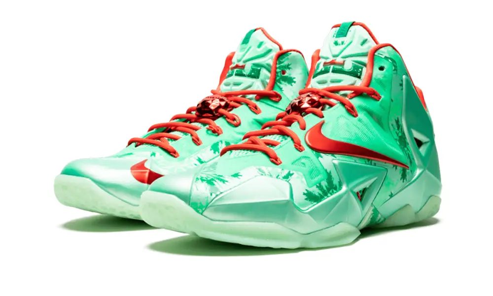 Nike Basketball Lebron 11 'Christmas'