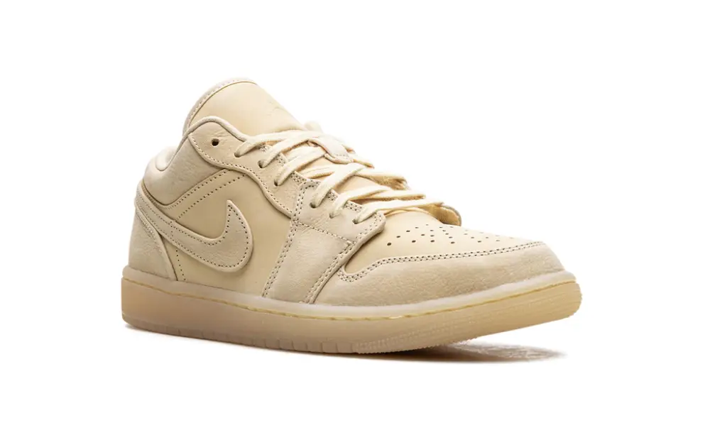 Air Jordan 1 Air Jordan 1 Low SE WMNS 'Sand'