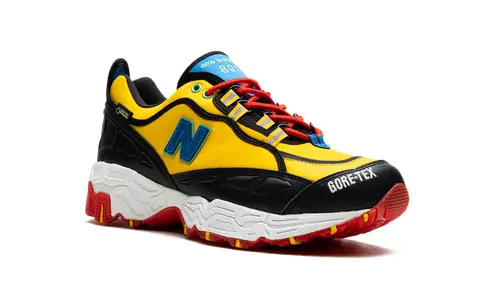More New Balance 801 'Gore-tex the Apartment Toucan' 