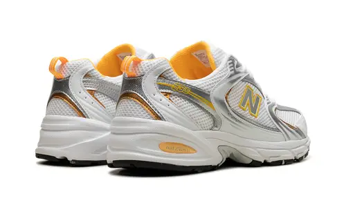 New Balance 530 530 'White Vibrant Apricot Silver Metallic' 