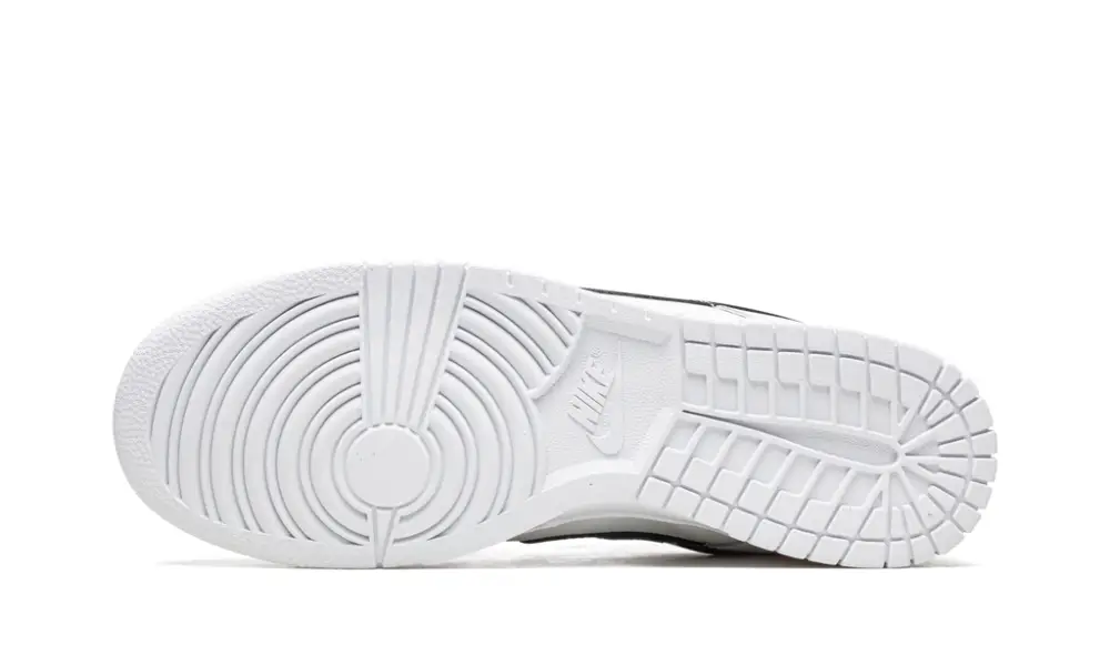 Nike Dunk Dunk Low Retro 'Reverse Panda' 