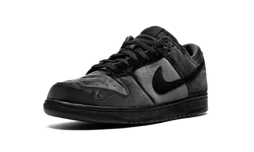 Nike Dunk Dunk Low 'Dover Street Market Triple Black Velvet'
