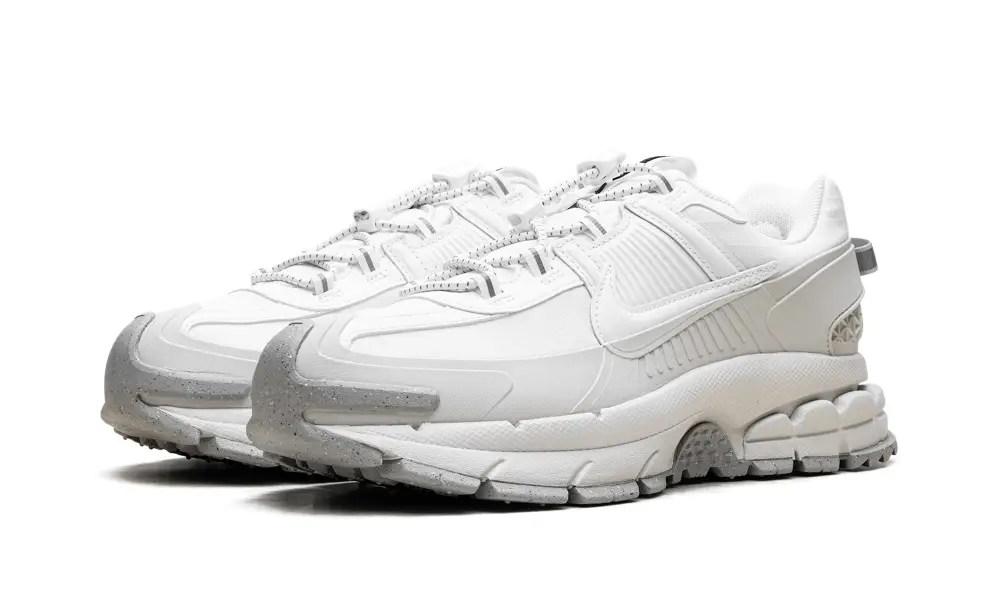 Nike Lifestyle Zoom Vomero Roam WMNS 'Summit White'