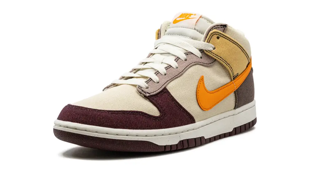 Nike Dunk Dunk Mid 'Coconut Milk' 