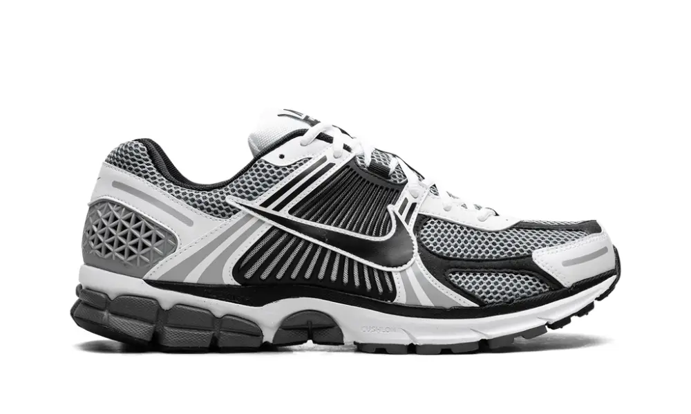 Nike Lifestyle Zoom Vomero 5 SE SP 'Black   Metallic Silver' 